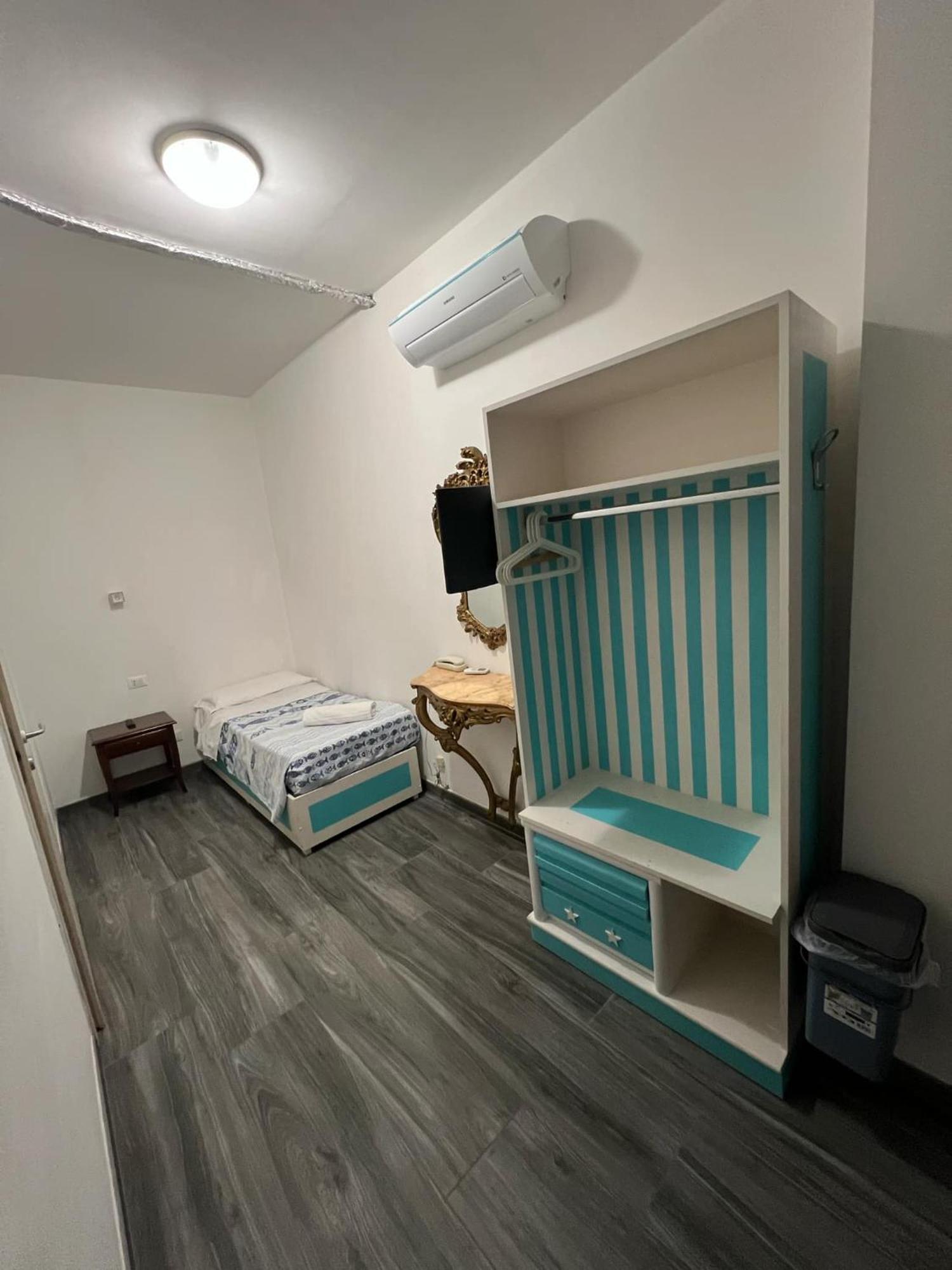 Bike Hotel Oasi フィナーレ・リーグレ エクステリア 写真